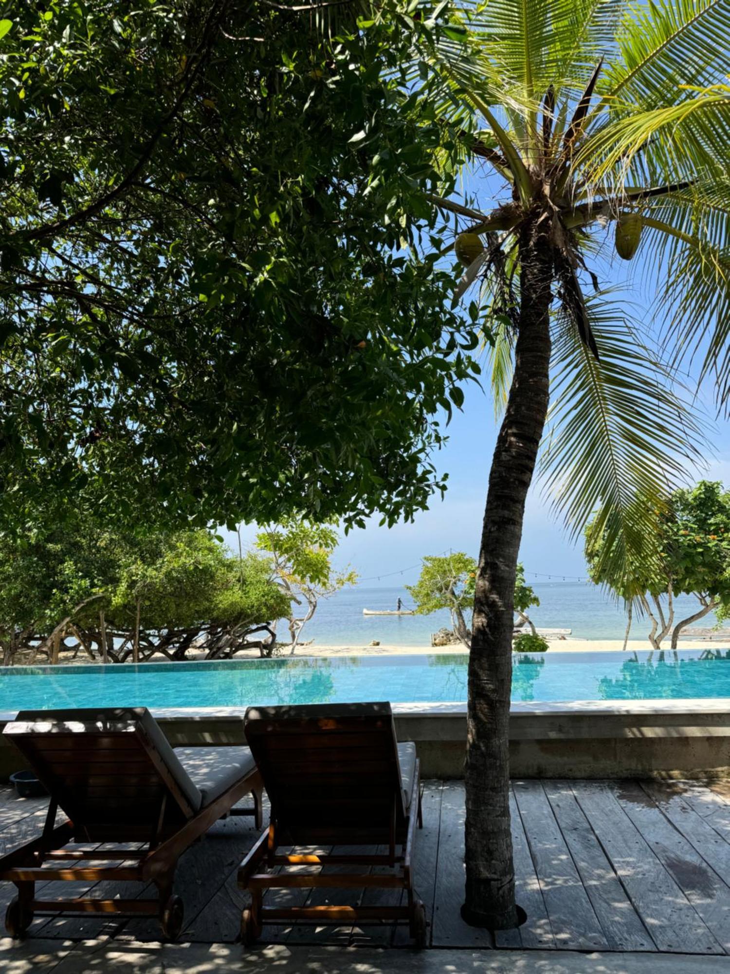 Sabai Beach Hotel Бару Экстерьер фото