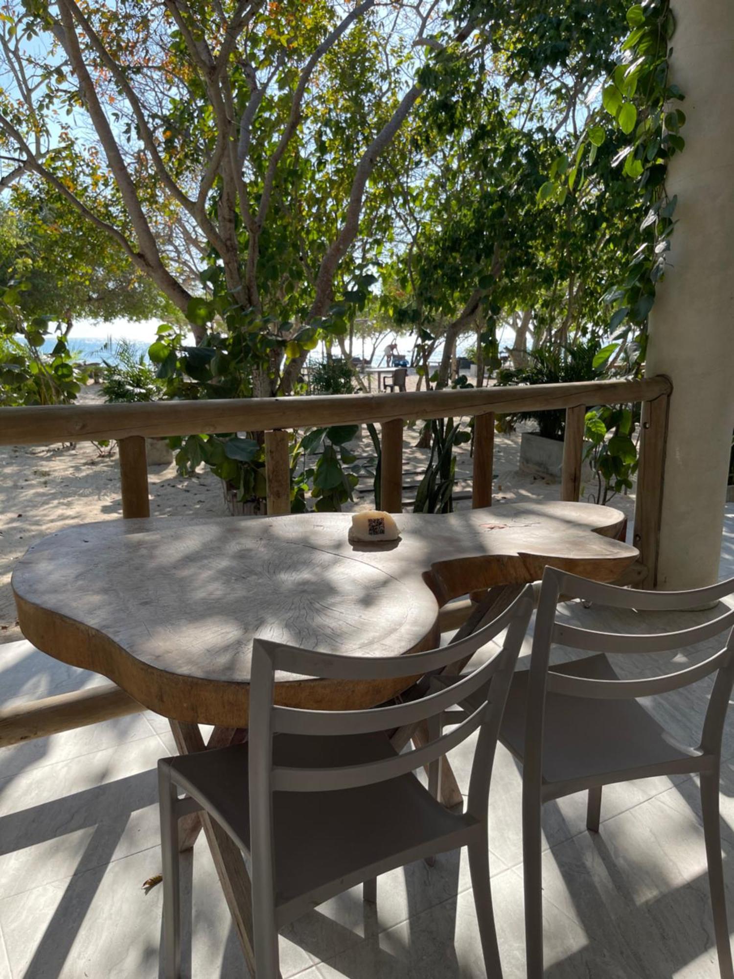 Sabai Beach Hotel Бару Экстерьер фото