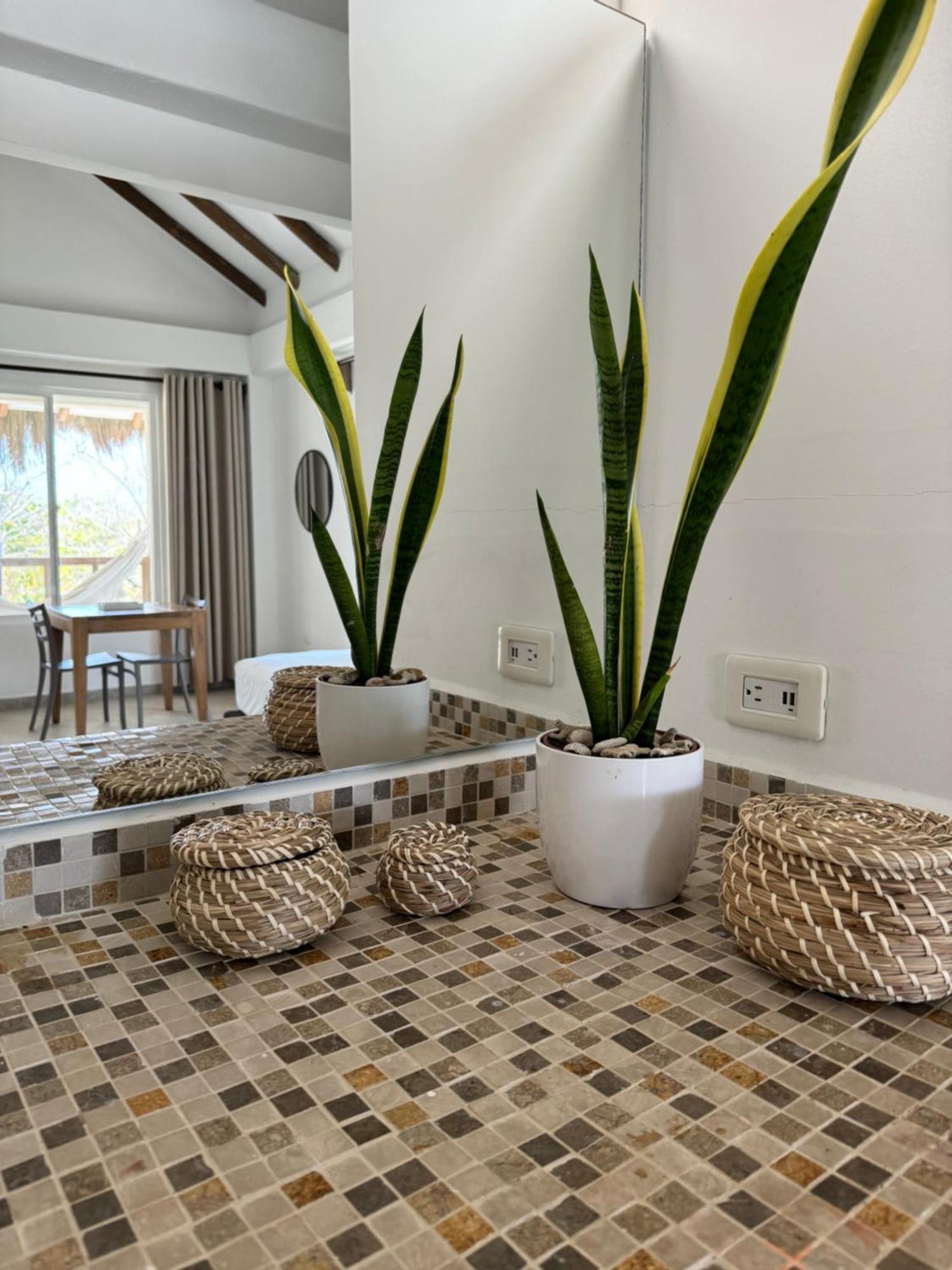 Sabai Beach Hotel Бару Экстерьер фото