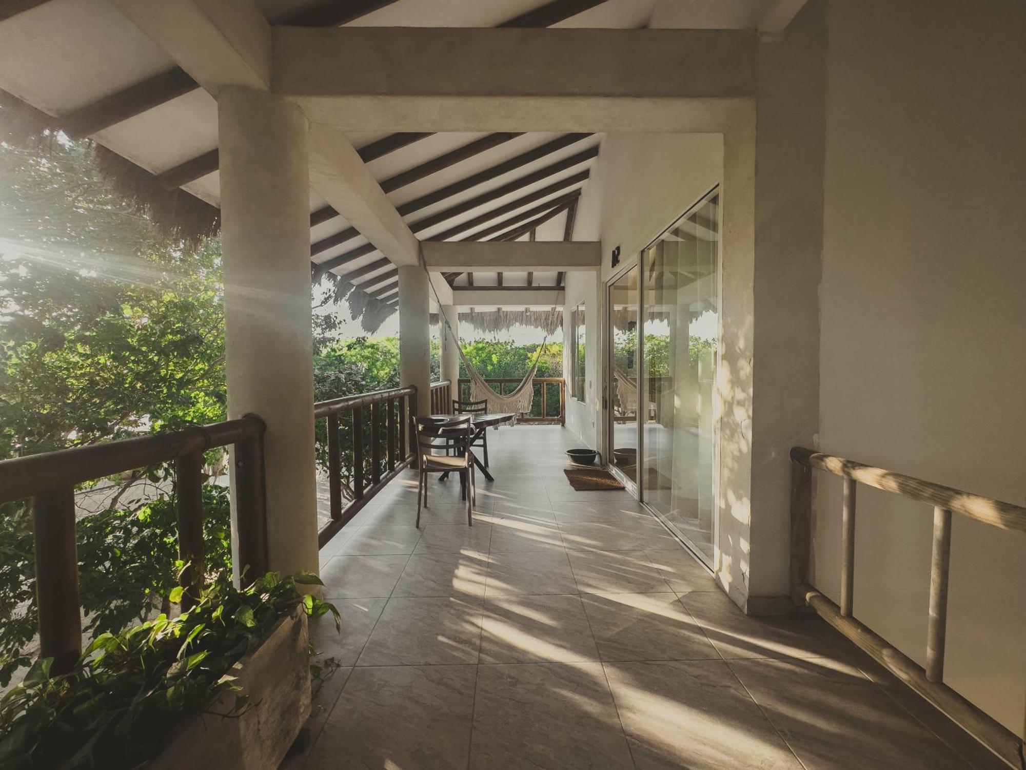 Sabai Beach Hotel Бару Экстерьер фото